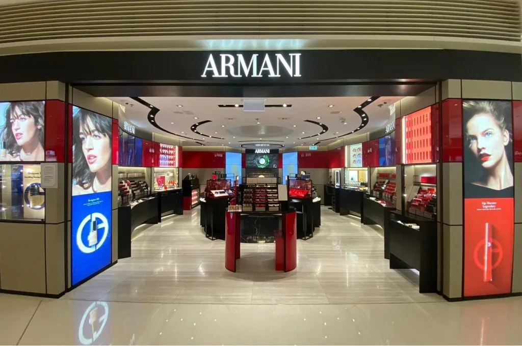 history of armani fashion